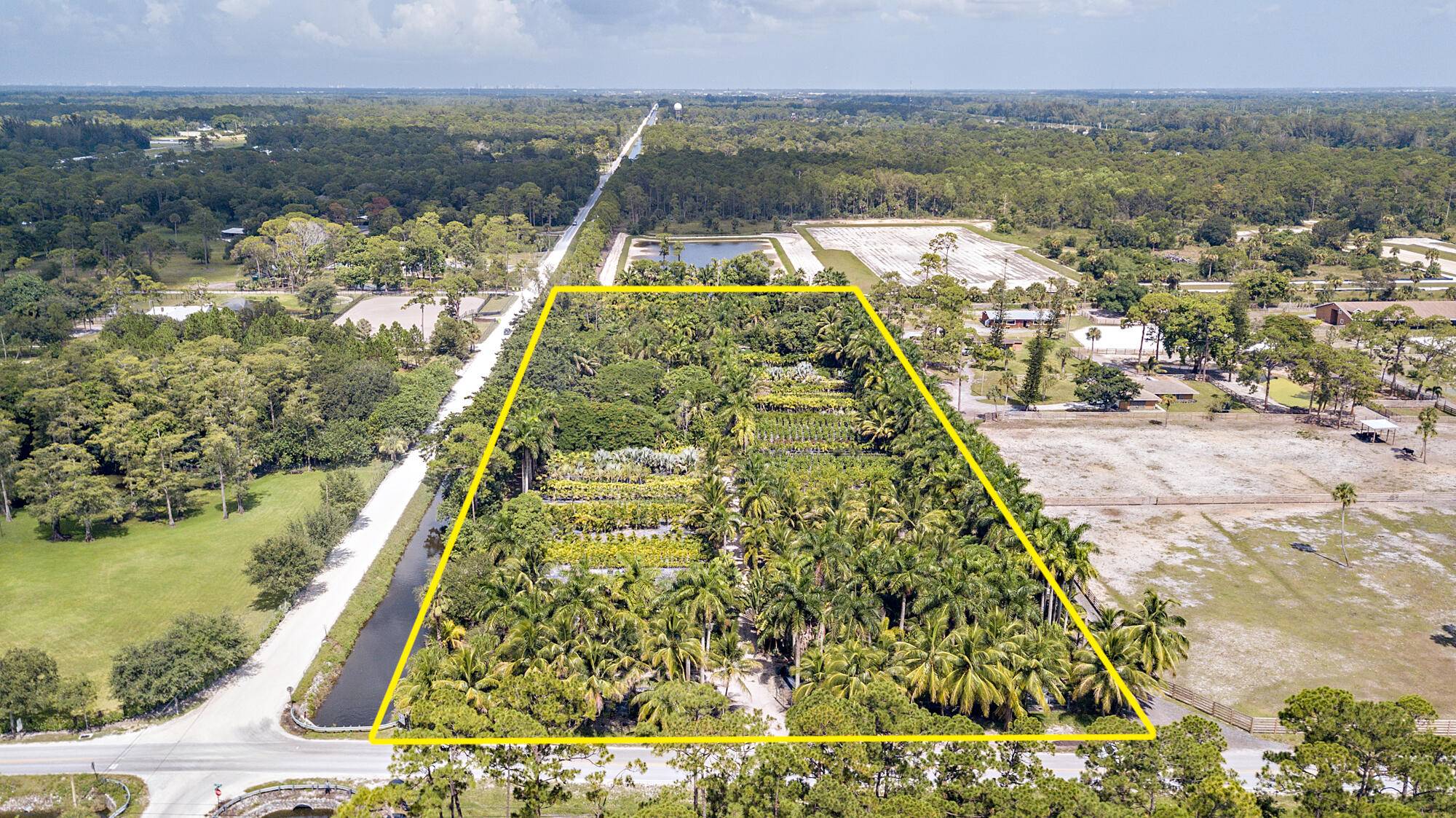 Loxahatchee Groves, FL 33470,670 B RD