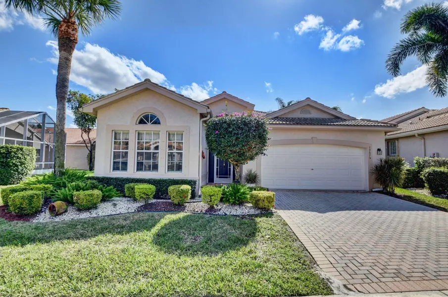 13675 Morocca Lake LN, Delray Beach, FL 33446