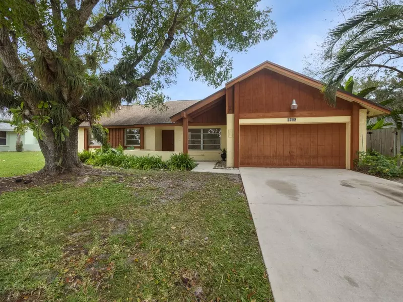 1209 Kinglet TER, Wellington, FL 33414