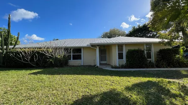 2556 NW Captiva CV, Stuart, FL 34994