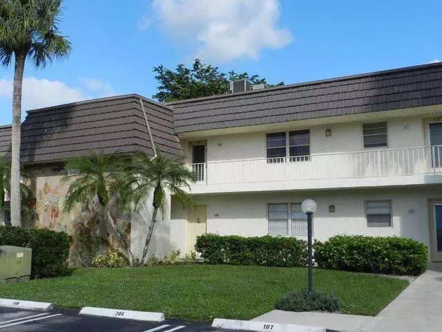 Royal Palm Beach, FL 33411,12005 Poinciana Boulevard 106