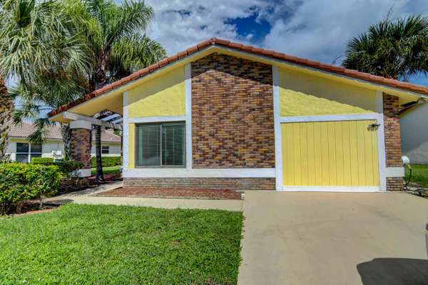 19590 Sea Pines WAY, Boca Raton, FL 33498