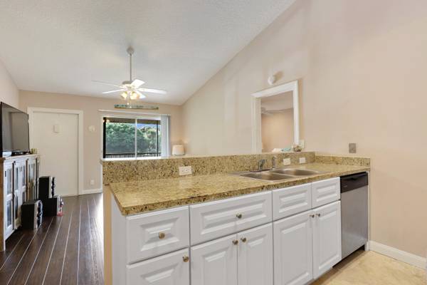 Jupiter, FL 33458,6328 Chasewood Drive 6-E