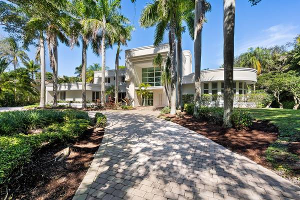 18529 Long Lake DR, Boca Raton, FL 33496