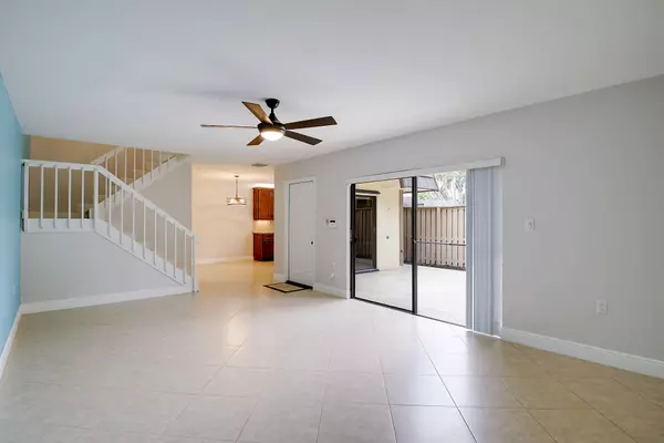 Palm Beach Gardens, FL 33410,1316 13th CT