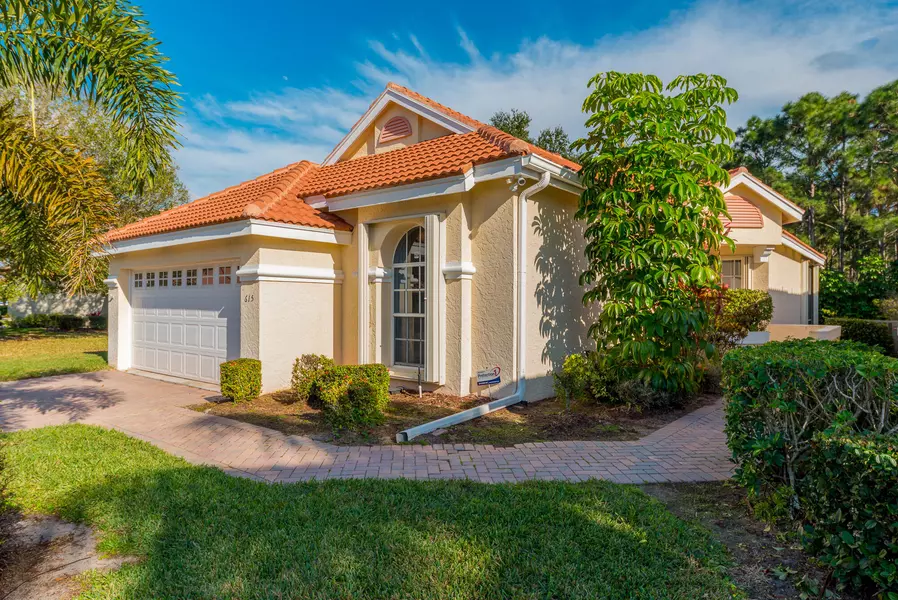 615 SW Saint Thomas Cove ST, Port Saint Lucie, FL 34986