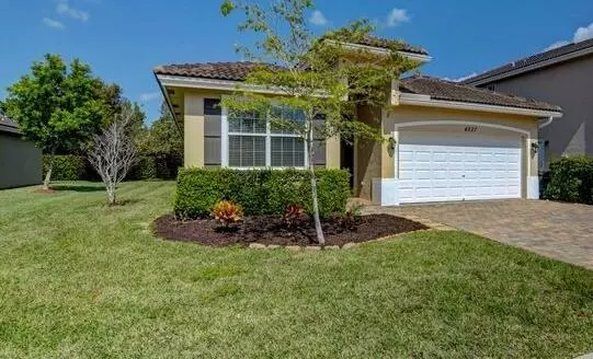 Greenacres, FL 33463,4827 Foxtail Palm CT