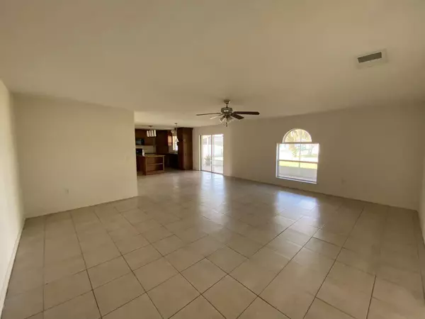 Port Saint Lucie, FL 34953,2314 SW Scodella TER