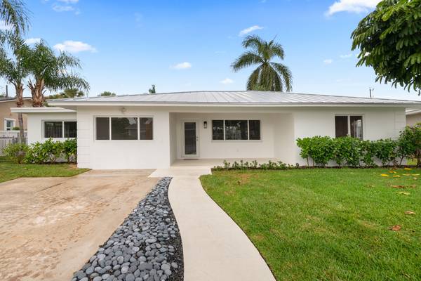 110 Wellesley DR, Lake Worth Beach, FL 33460