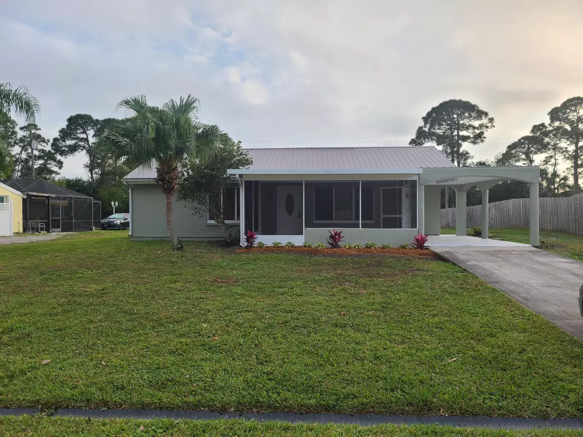 Port Saint Lucie, FL 34952,2218 SE Seafury LN