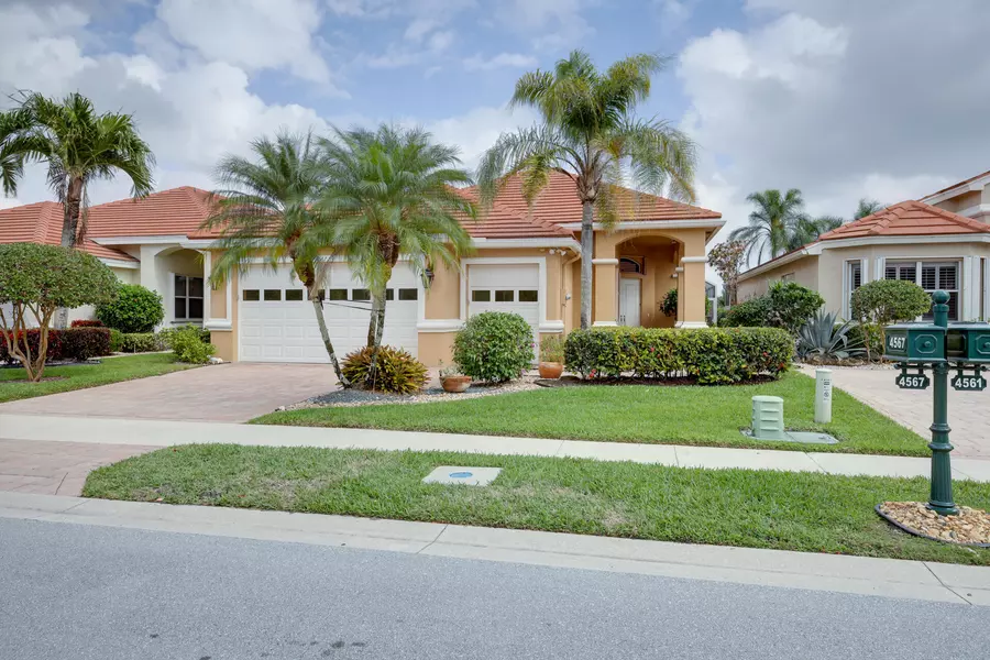 4567 Hazleton LN, Lake Worth, FL 33449