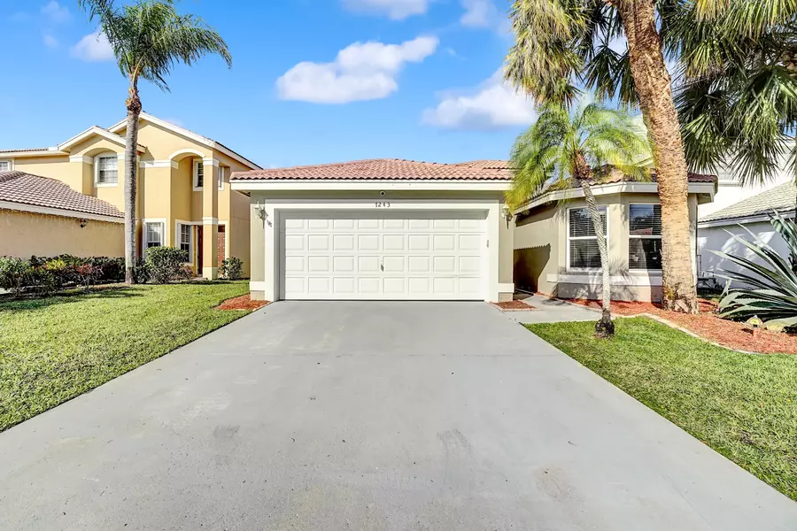 7243 Chesapeake CIR, Boynton Beach, FL 33436