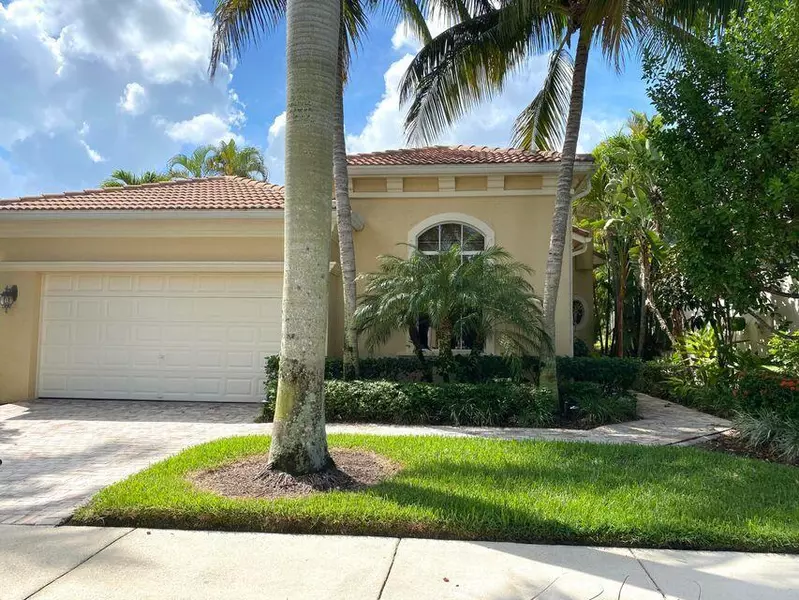 104 Andalusia WAY, Palm Beach Gardens, FL 33418