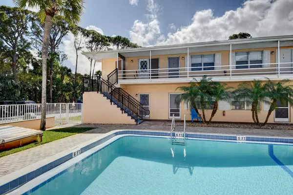 Stuart, FL 34996,333 SE Martin AVE 34