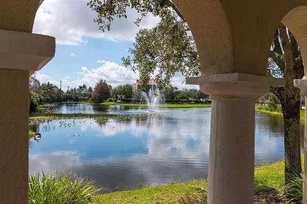 Boca Raton, FL 33487,8314 NW 7th CT