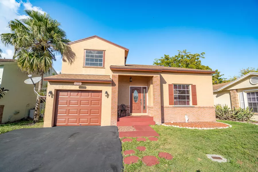 506 Danville TER, Davie, FL 33325