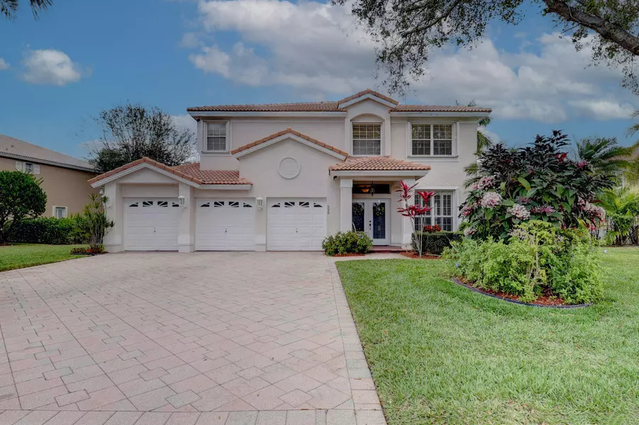 590 Cypress XING, Wellington, FL 33414