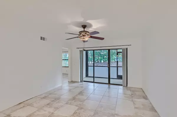 Palm Beach Gardens, FL 33418,2201 Sabal Ridge CT A