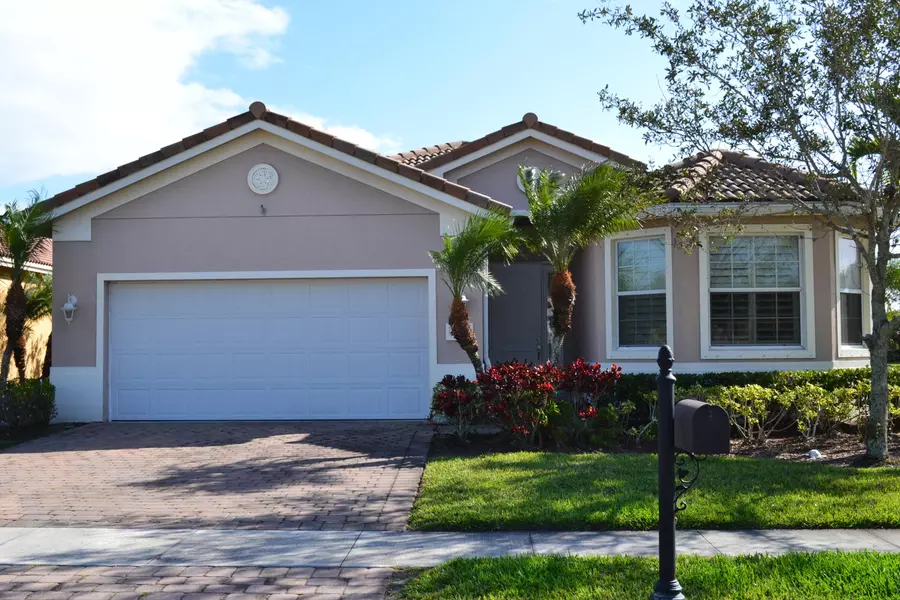 4276 NW Oakbrook CIR, Jensen Beach, FL 34957