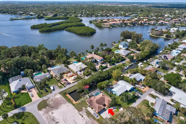 Jupiter, FL 33469,9524 SE Cove Point ST