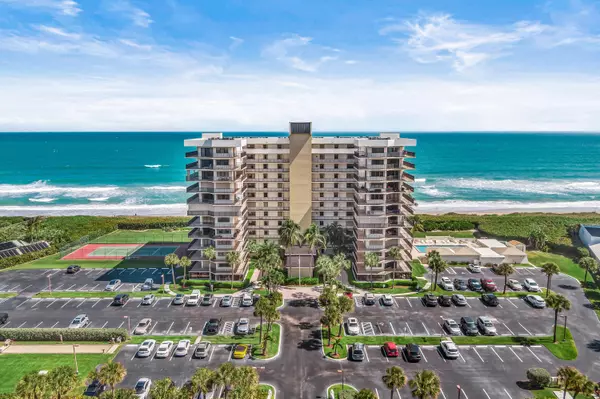 Jensen Beach, FL 34957,10044 S Ocean DR 607