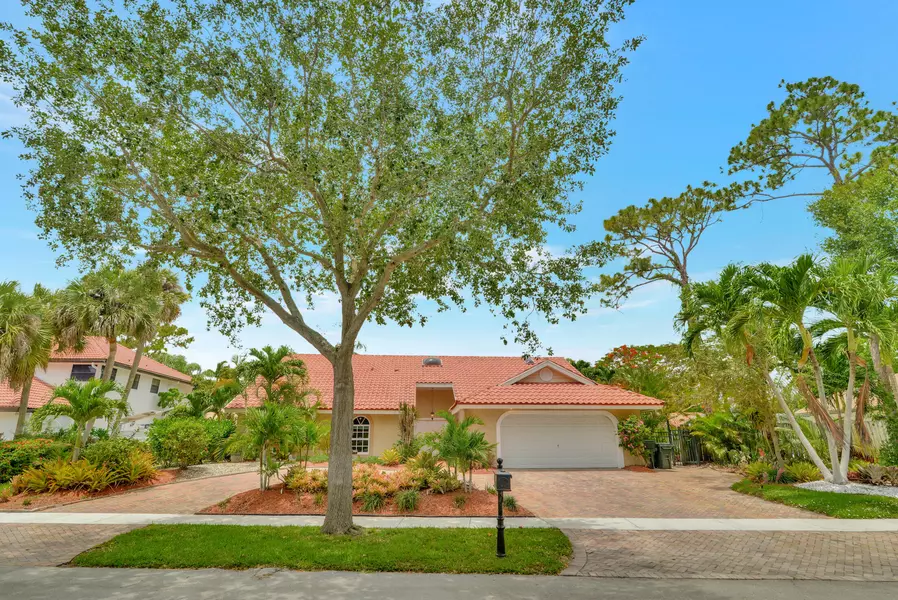 2649 NW 28th TER, Boca Raton, FL 33434