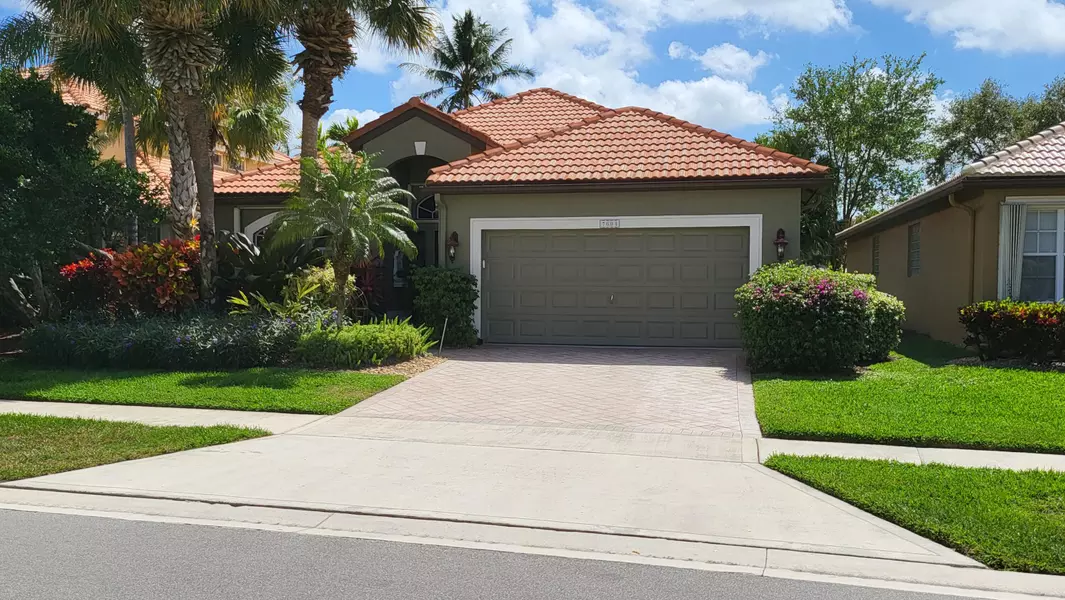 7604 Monarch CT, Delray Beach, FL 33446