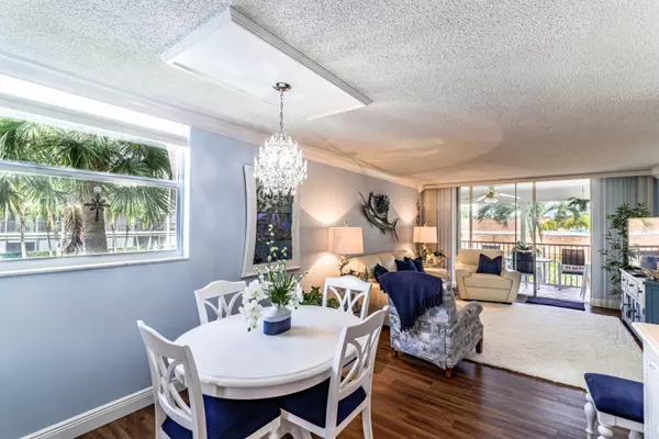 Boynton Beach, FL 33435,740 E Ocean AVE 201