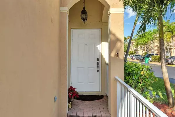 Doral, FL 33178,5584 NW 112th PL