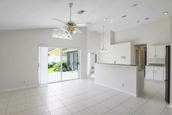 Jupiter, FL 33458,6370 Pompano ST