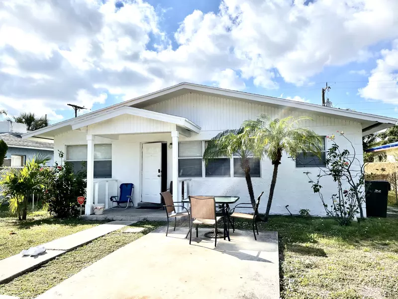 214 NW 7th AVE, Delray Beach, FL 33444