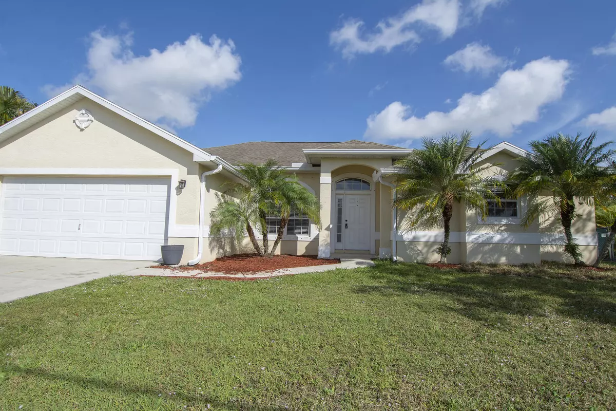 Port Saint Lucie, FL 34953,1209 SW Glastonberry AVE