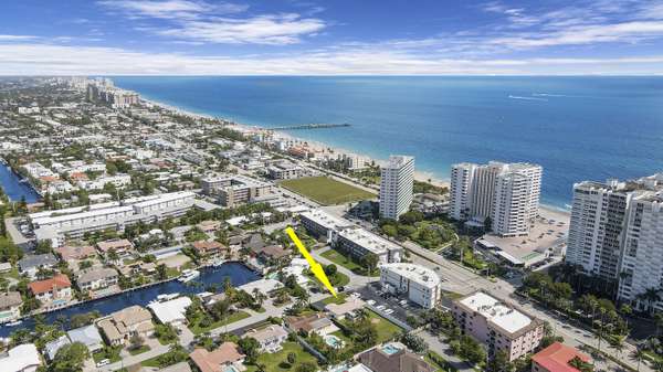 Lauderdale By The Sea, FL 33308,220 Codrington DR