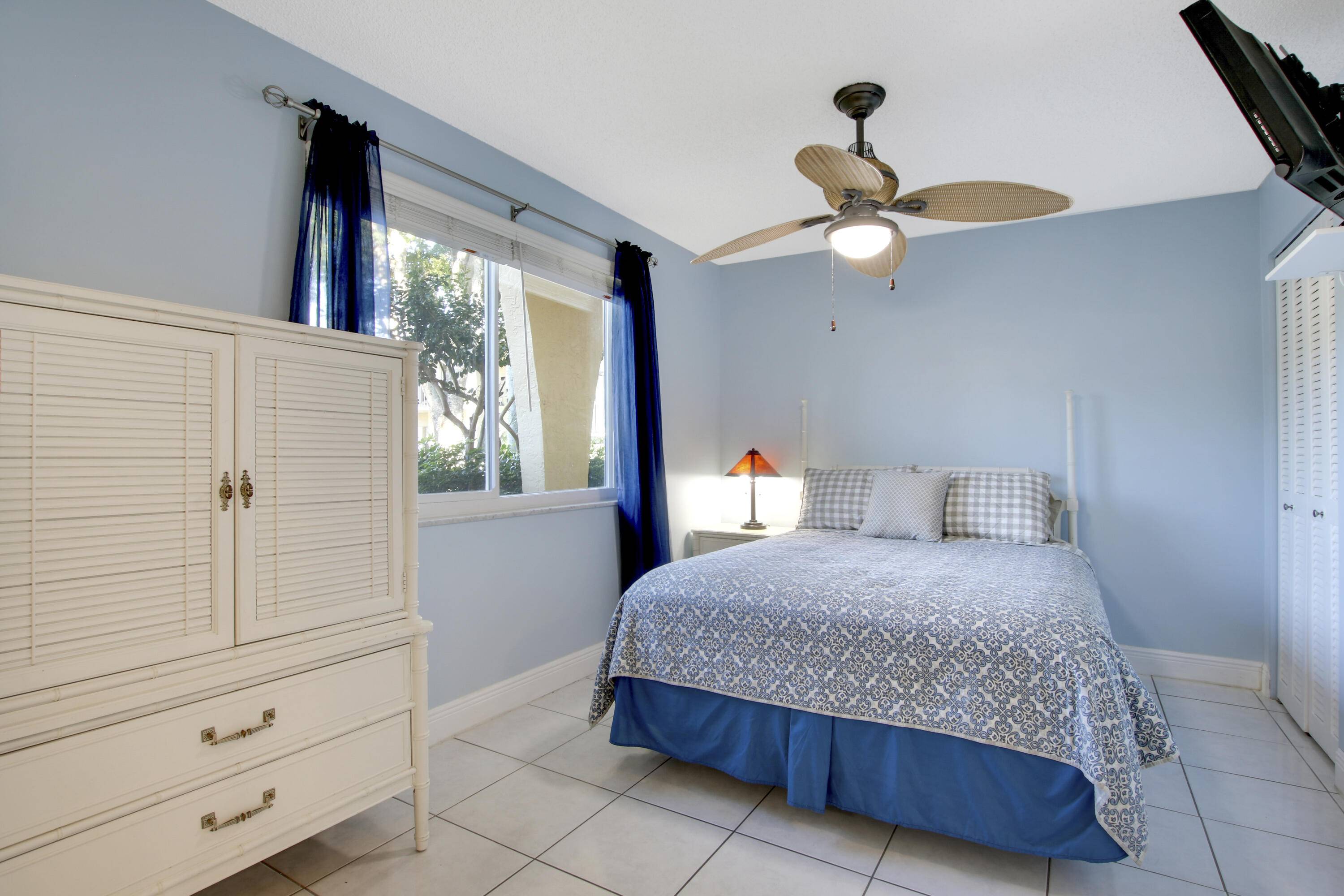 Delray Beach, FL 33484,13690 ViA Flora C