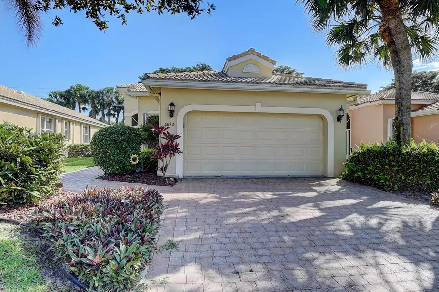 6692 Via Roma, Delray Beach, FL 33446