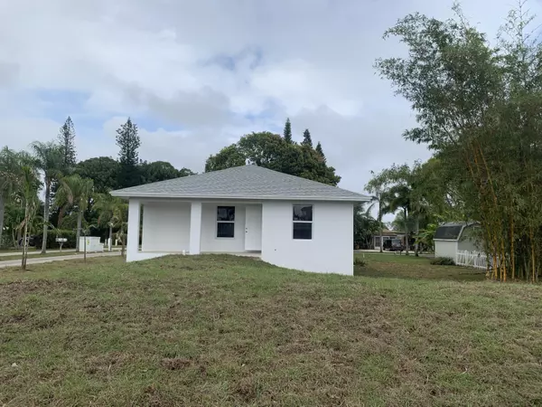 5905 Morrison AVE, Lake Worth, FL 33463