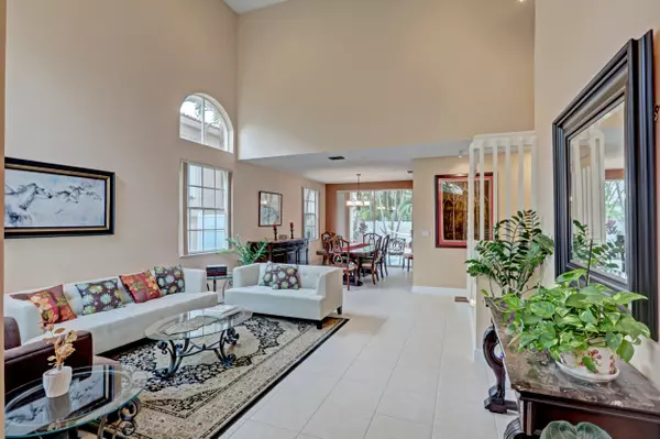 West Palm Beach, FL 33409,2121 Chagall CIR