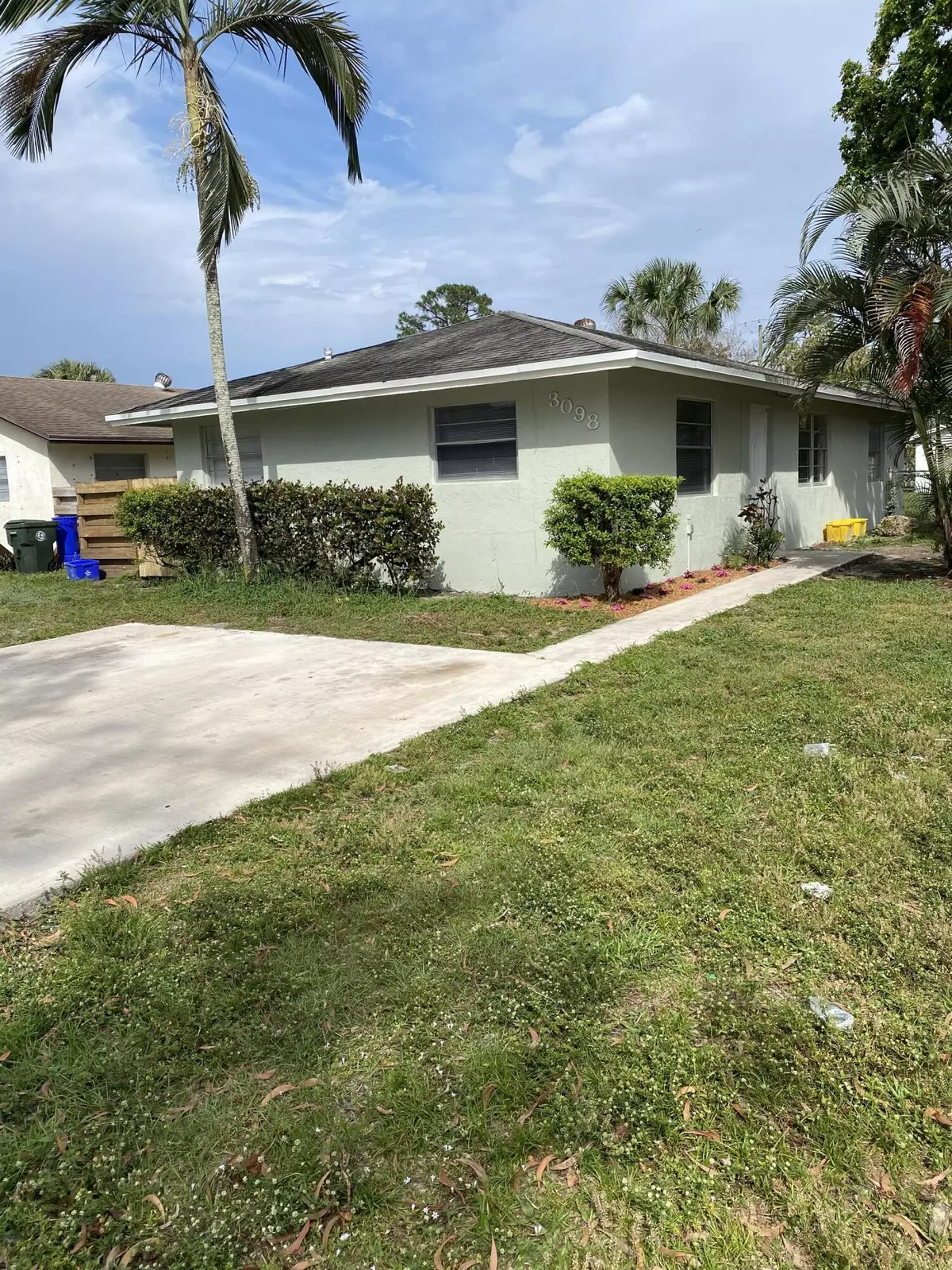 Greenacres, FL 33463,3098 Perry AVE