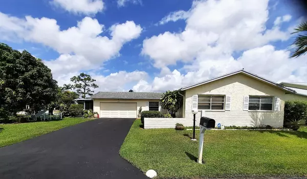 Lake Worth, FL 33467,7409 W Pineforest CIR