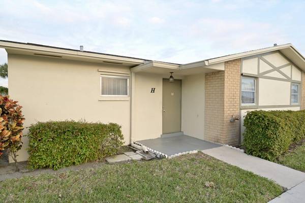 2551 W W Emory DR H, West Palm Beach, FL 33415