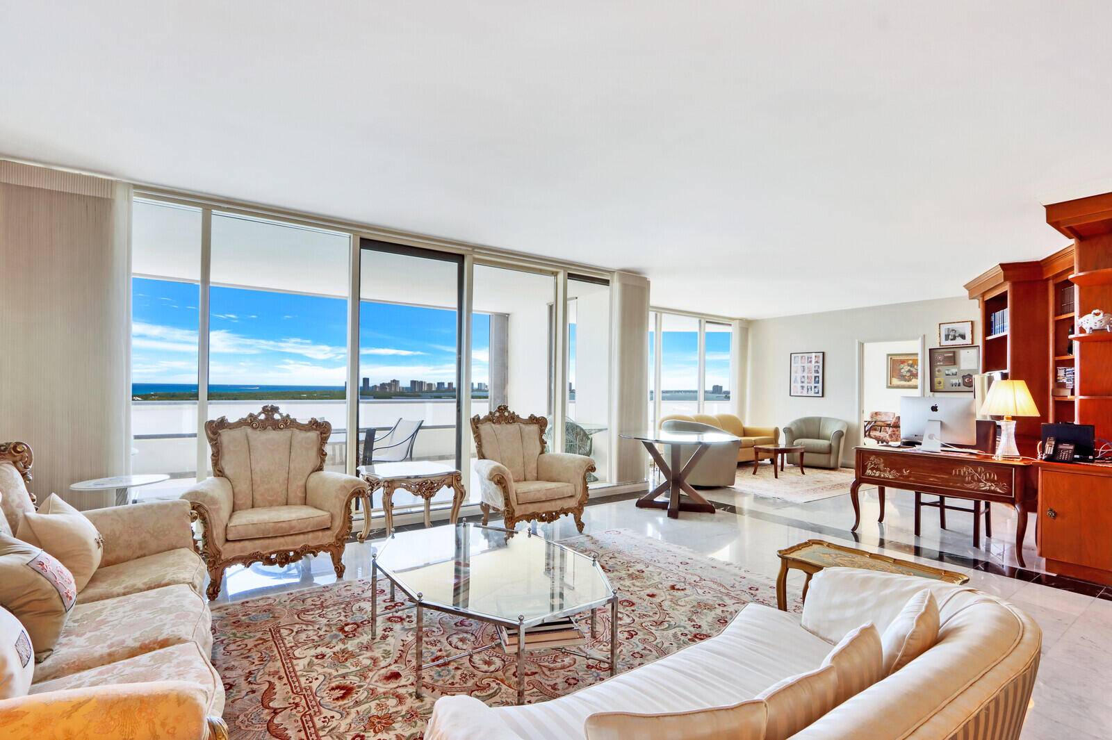 North Palm Beach, FL 33408,100 Lakeshore DR 1457