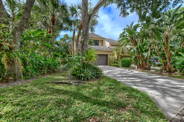 726 Saint Albans DR, Boca Raton, FL 33486