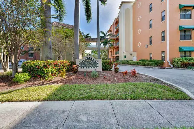 West Palm Beach, FL 33401,1640 Presidential WAY 303