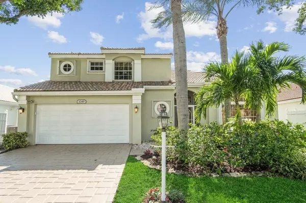 1049 E Siena Oaks CIR, Palm Beach Gardens, FL 33410