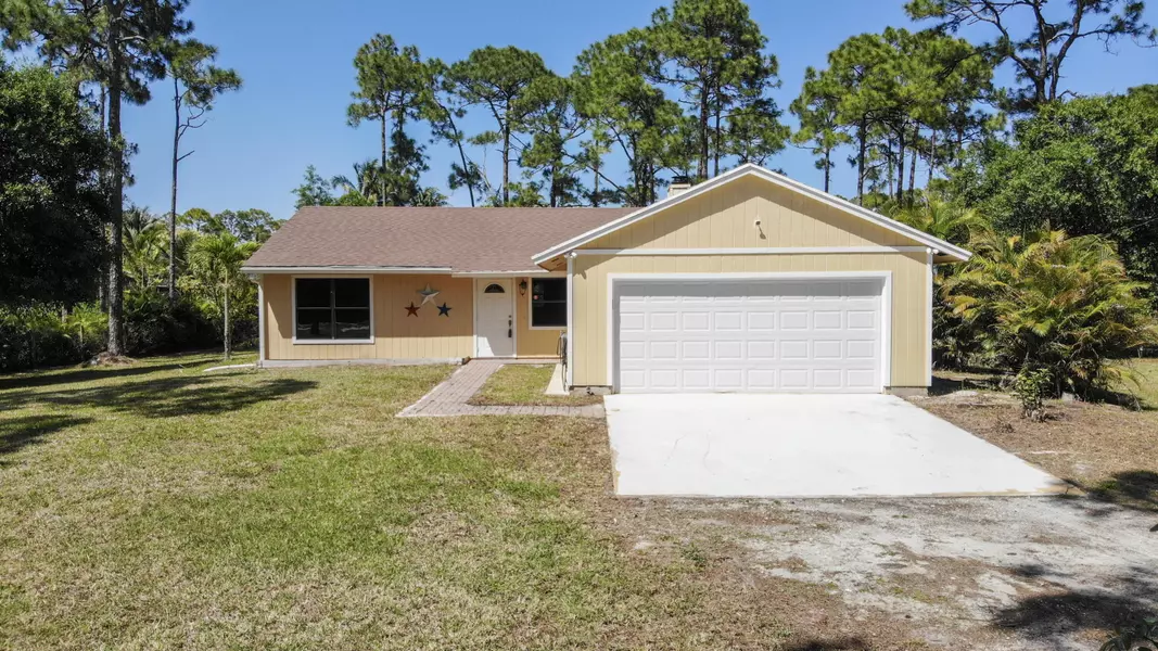 13875 N 67th ST, The Acreage, FL 33412