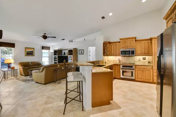 Jupiter, FL 33458,1084 N Egret CIR