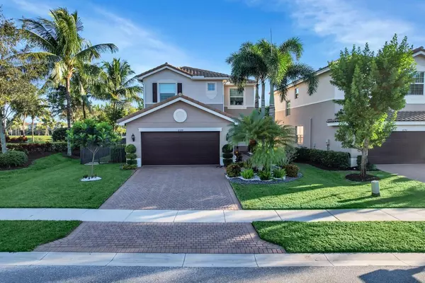 8188 Half Dome CT, Boynton Beach, FL 33473