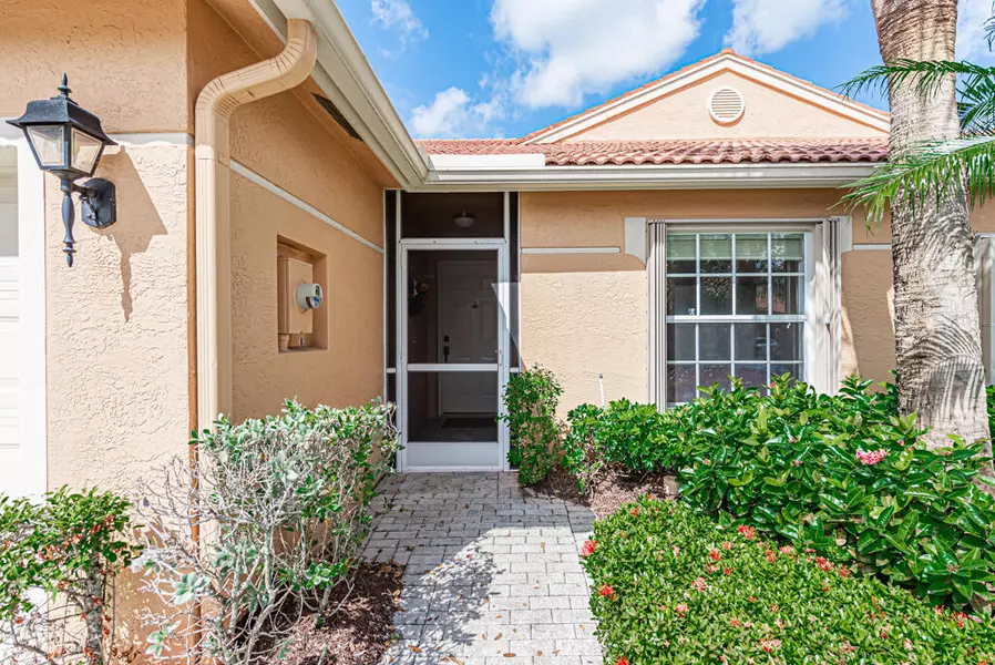 8570 Logia CIR, Boynton Beach, FL 33472