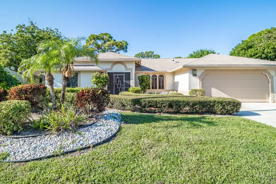 2685 Riviera DR, Delray Beach, FL 33445