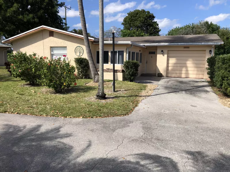 508 SW Natura AVE, Deerfield Beach, FL 33441